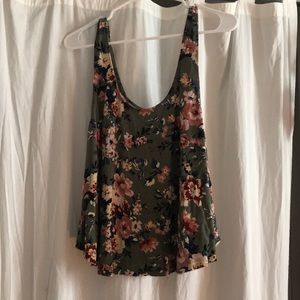 American eagle floral tank top!